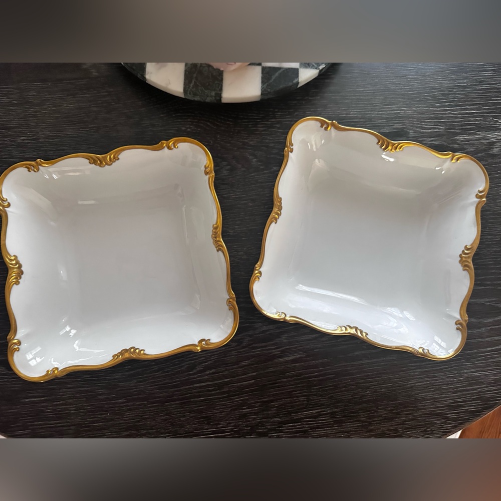 Vintage Edelstein Bavaria Maria Theresia Canterbury Square Serving Bowl 9" x2
